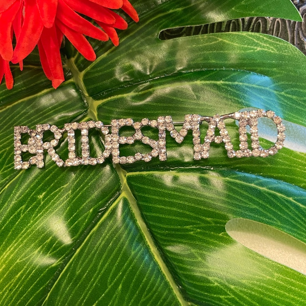 $4 Bundled💥 Silver Bridesmaid Pin with Clear Rhinestones Brooch AA22